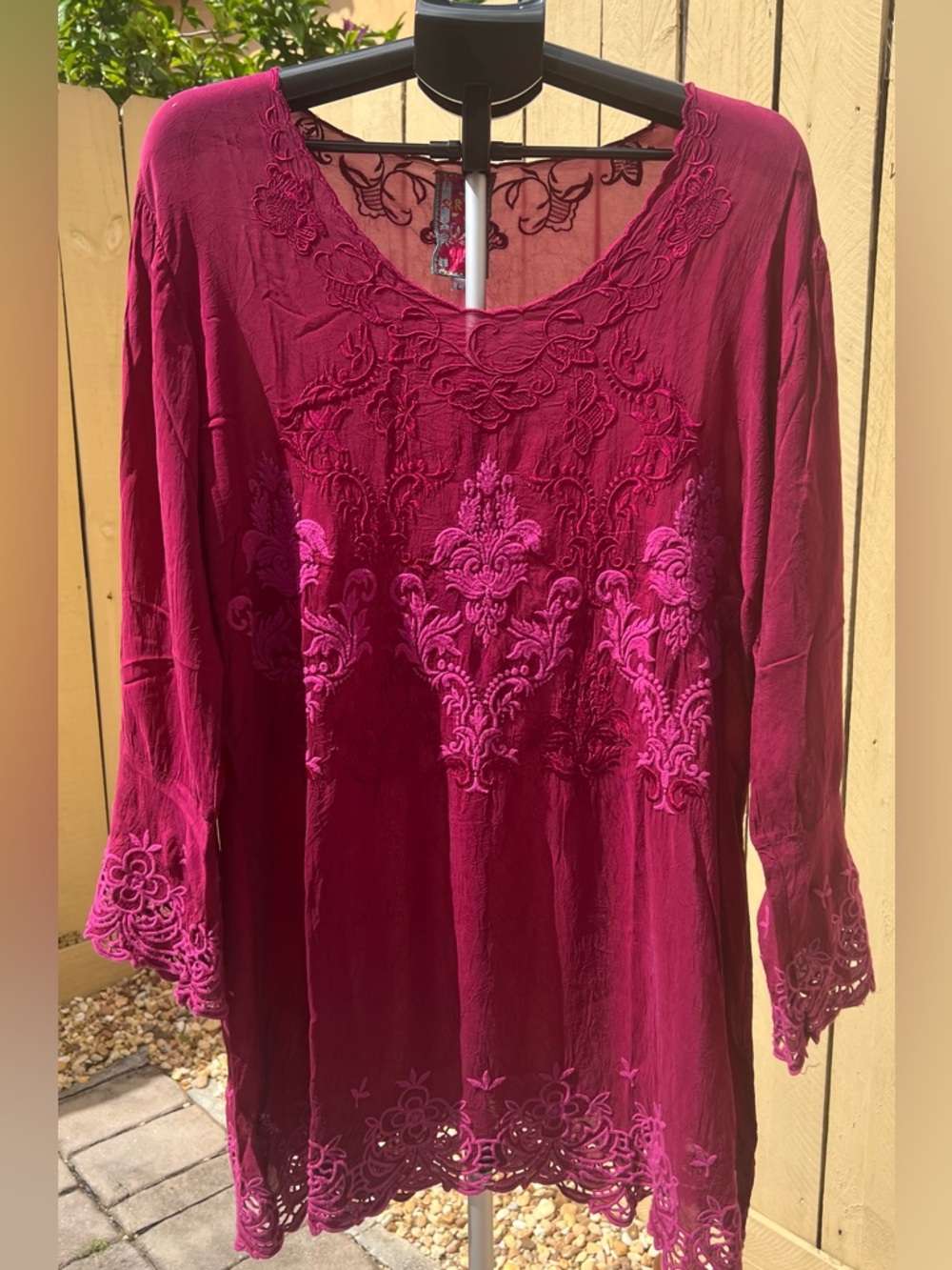 Johnny Was Embroidered Tunic Top Size L - Excellent Condition